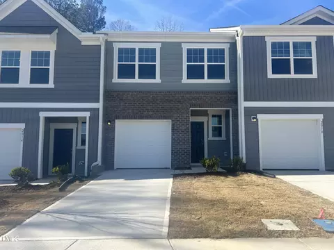2012 Trailside Dr, Durham, NC 27704 photo 3