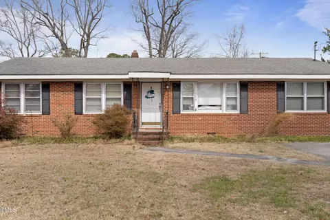 200 Stancil St, Smithfield, NC 27577