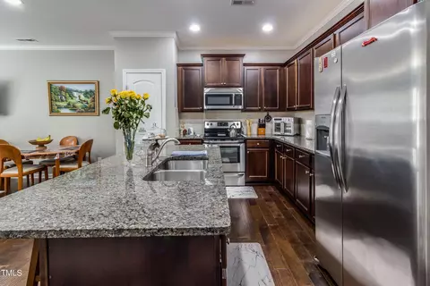 504 Oak Forest View Ln, Wake Forest, NC 27587 photo 2