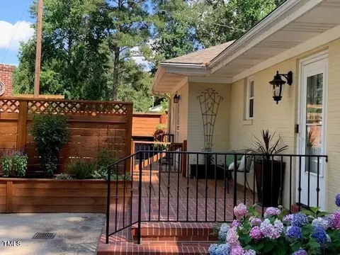 2006 Cole Mill Rd, Durham, NC 27712