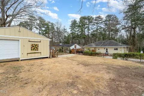 2006 Cole Mill Rd, Durham, NC 27712 photo 17