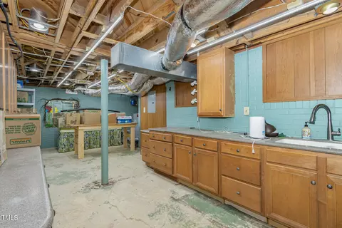 2006 Cole Mill Rd, Durham, NC 27712 photo 22
