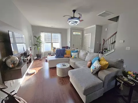 7904 Allscott Way, Raleigh, NC 27612 photo 3