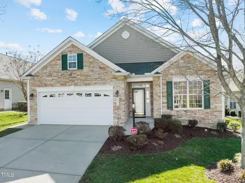 504 Quaker Dell Ln, Cary, NC 27519