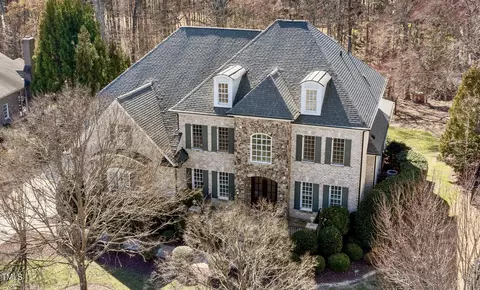 7028 Copperleaf Pl, Cary, NC 27519