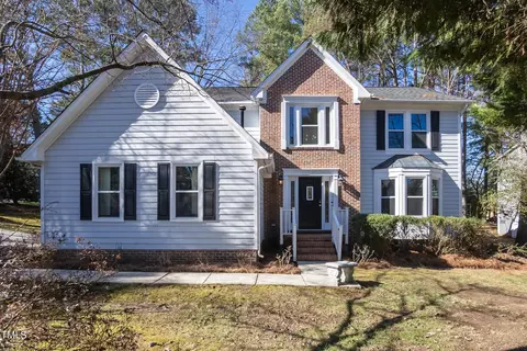 101 Sir James Ct, Cary, NC 27513