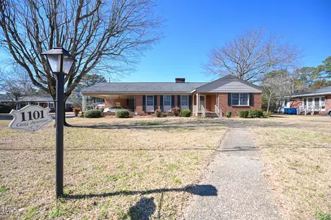1101 Guy Ave, Dunn, NC 28334 photo 1