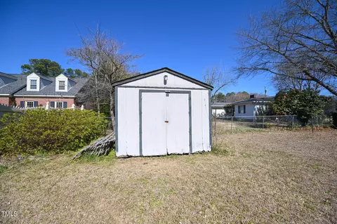 1101 Guy Ave, Dunn, NC 28334 photo 39