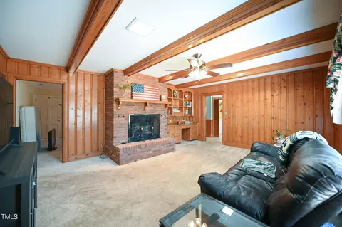 1101 Guy Ave, Dunn, NC 28334 photo 6