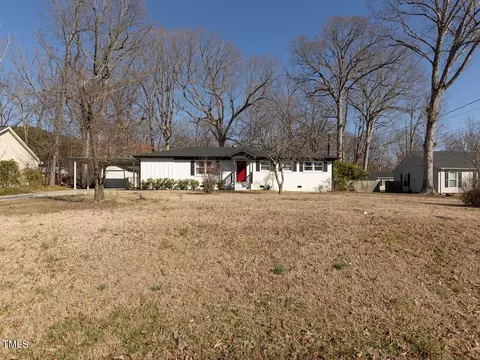 Exterior - 125 Crestview Dr, Durham, NC 27712 photo 3 of 9