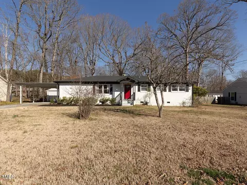 Exterior - 125 Crestview Dr, Durham, NC 27712 photo 1 of 9