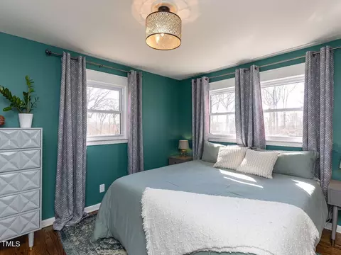 Bedroom - 125 Crestview Dr, Durham, NC 27712 photo 1 of 6