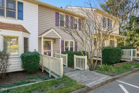 6609 Orford Ct, Raleigh, NC 27615