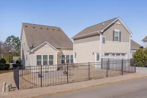 Exterior - 325 Austin View Blvd, Wake Forest, NC 27587 photo 5 of 6