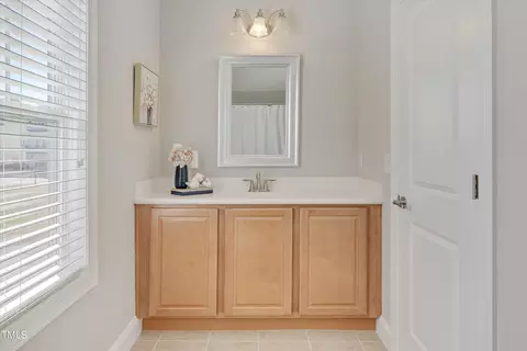 Bath - 325 Austin View Blvd, Wake Forest, NC 27587 photo 5 of 6