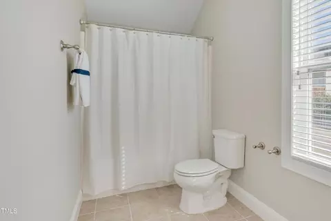 Bath - 325 Austin View Blvd, Wake Forest, NC 27587 photo 6 of 6