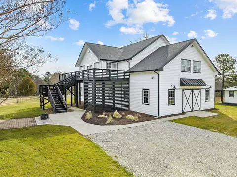 235 Osprey Hills Dr, Bunn, NC 27508