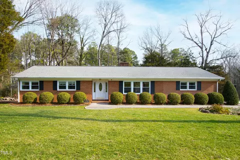 3329 Rolling Hill Rd, Durham, NC 27705