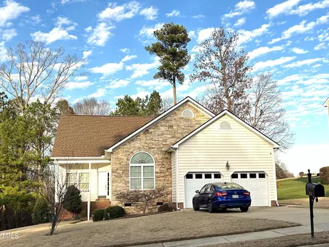 636 Seastone St, Raleigh, NC 27603