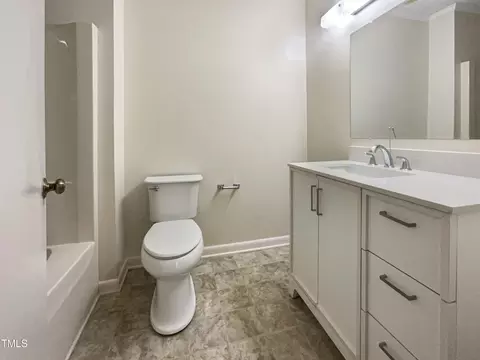 111 Cameron Ct, Cary, NC 27511 photo 15