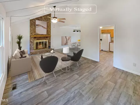 111 Cameron Ct, Cary, NC 27511 photo 2