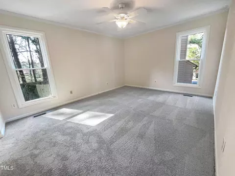 111 Cameron Ct, Cary, NC 27511 photo 5