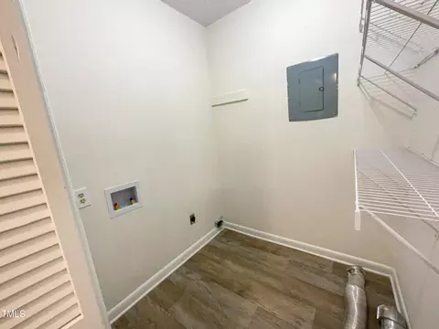 111 Cameron Ct, Cary, NC 27511 photo 13