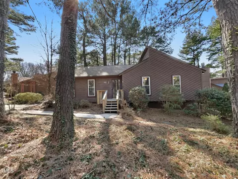 111 Cameron Ct, Cary, NC 27511 photo 18