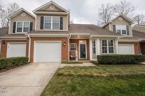 8728 Compass Ln, Raleigh, NC 27615
