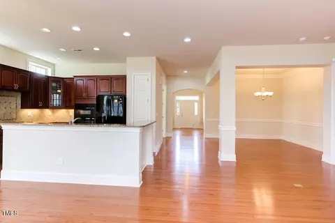 903 S Bend Dr, Durham, NC 27713 photo 5