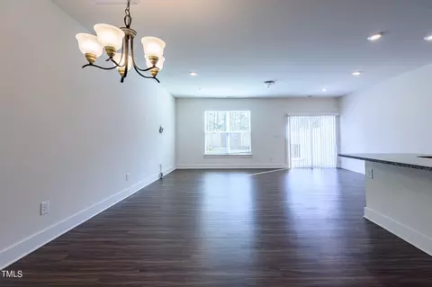 1049 Arbor Edge Ln, Durham, NC 27703 photo 3