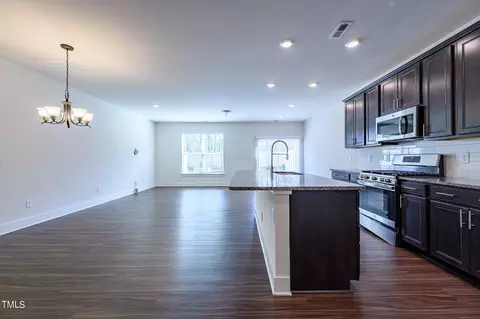 1049 Arbor Edge Ln, Durham, NC 27703 photo 12
