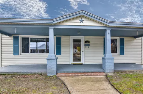 555 N Oneil St, Clayton, NC 27520