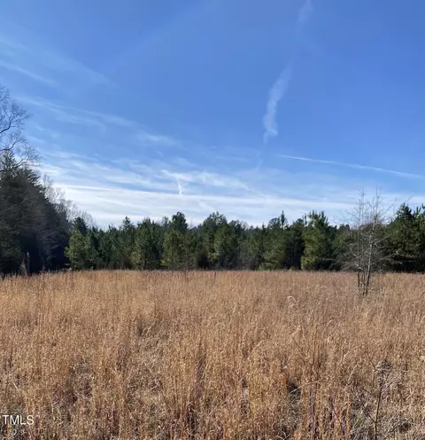 828 Sawmill Rd, Cedar Grove, NC 27231