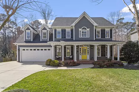 112 Bells Walk Ct, Holly Springs, NC 27540
