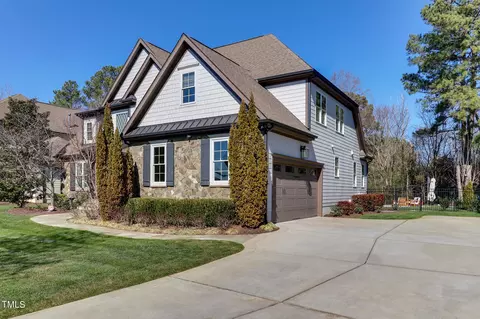 Exterior - 905 Keith Rd, Wake Forest, NC 27587 photo 6 of 17