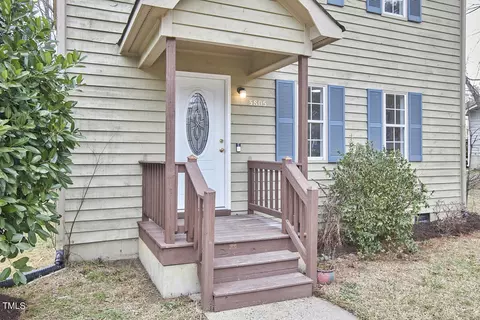 3805 Townsend St, Durham, NC 27704 photo 2