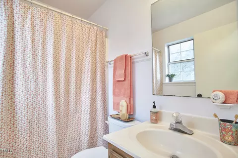 3805 Townsend St, Durham, NC 27704 photo 36