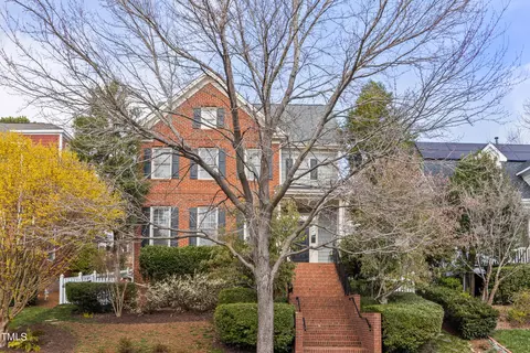 506 Parkview Cres, Chapel Hill, NC 27516