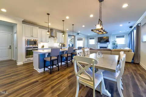 328 White Iris Loop, Cary, NC 27519 photo 7