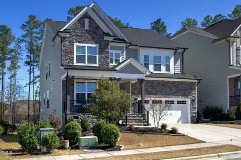 328 White Iris Loop, Cary, NC 27519 photo 2