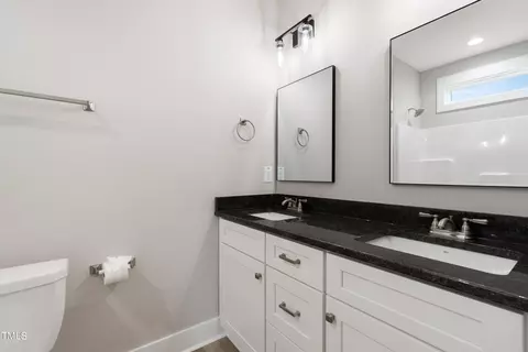 205 E Waddell St, Selma, NC 27576 photo 13