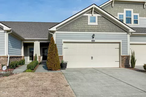 1024 Carraway Ln, Durham, NC 27703