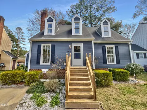 7212 Ewing Pl, Raleigh, NC 27616