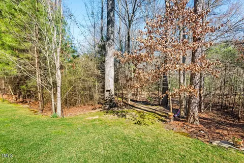 Exterior - 927 S Bend Dr, Durham, NC 27713 photo 11 of 24