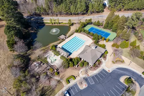 Exterior - 927 S Bend Dr, Durham, NC 27713 photo 16 of 24