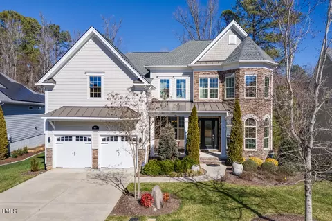 Exterior - 927 S Bend Dr, Durham, NC 27713 photo 3 of 24