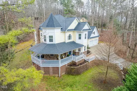 403 Tyler Run Dr, Wake Forest, NC 27587