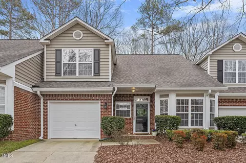 8742 Courage Court Ct, Raleigh, NC 27615