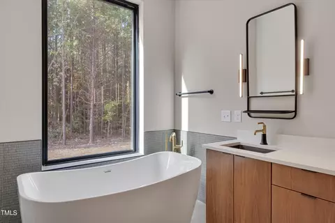 4640 Array Dr, Chapel Hill, NC 27516 photo 27
